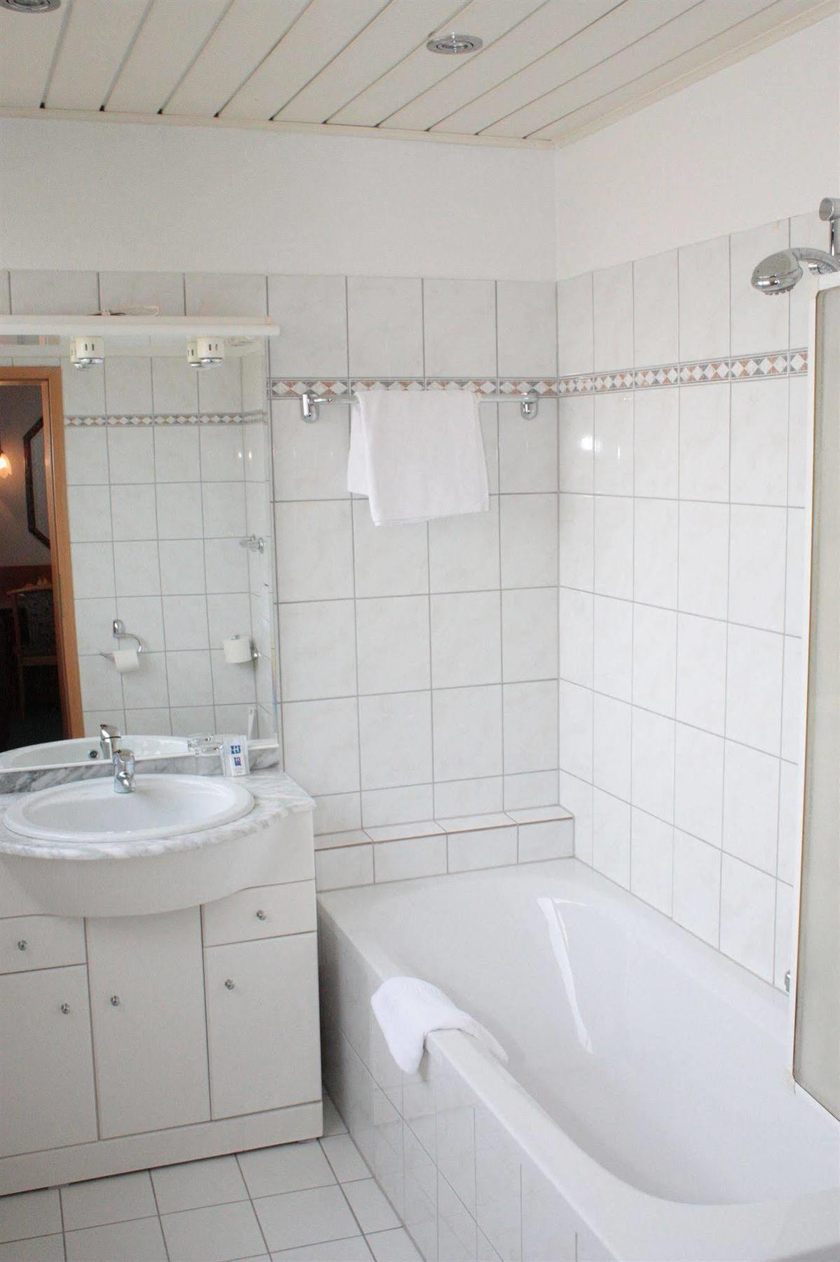 Hotel Mainbogen Offenbach am Main Kültér fotó