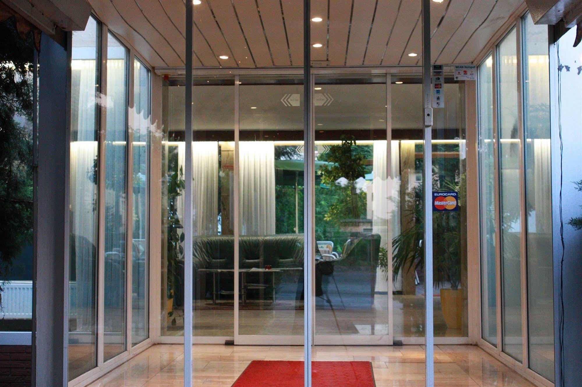 Hotel Mainbogen Offenbach am Main Kültér fotó