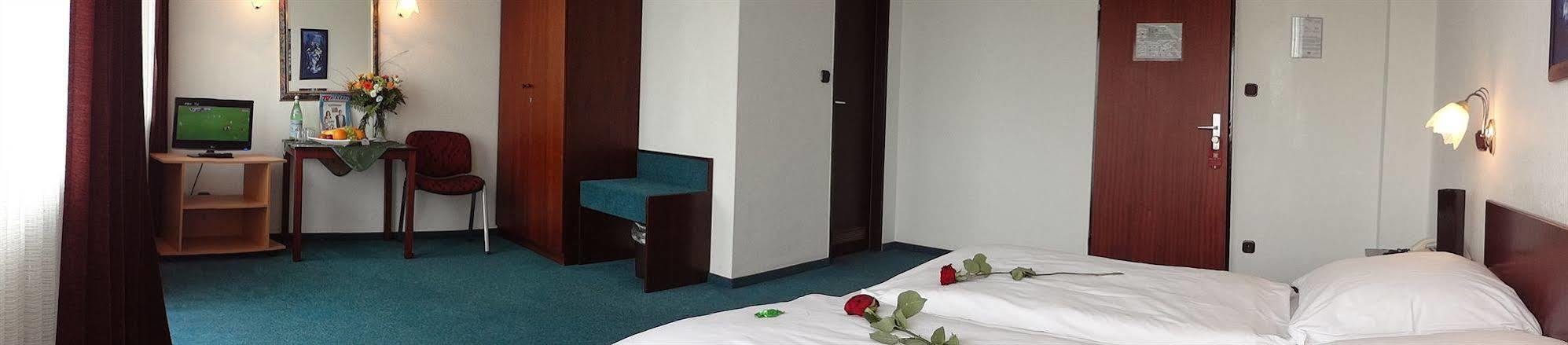 Hotel Mainbogen Offenbach am Main Kültér fotó