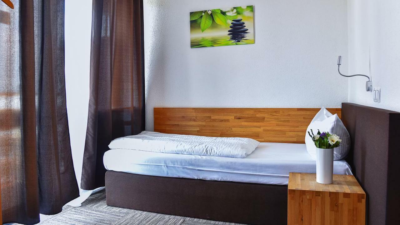 Hotel Mainbogen Offenbach am Main Kültér fotó