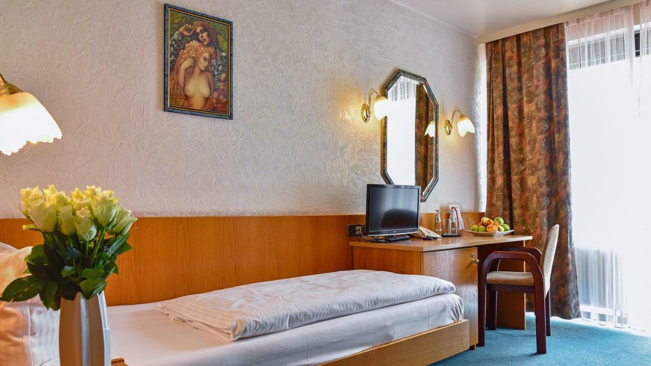 Hotel Mainbogen Offenbach am Main Kültér fotó